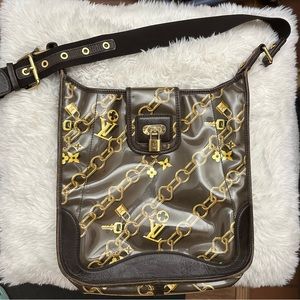 🎄Xmas Sale!! 🤎Louis Vuitton Monogram Charms Musette🤎